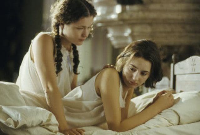 The Fine Art of Love (young lesbian film scene)