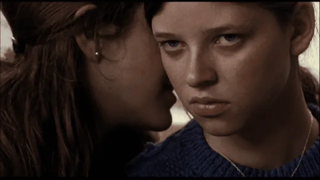 La Niña Santa: Beautiful Girl Unsure About Love